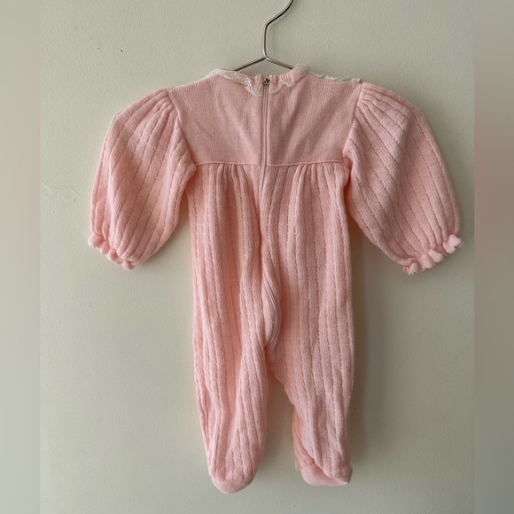 Vintage Baby One Piece - Blush with White Collar with embroidery and Lace - 0-3m - Picture 2 of 7